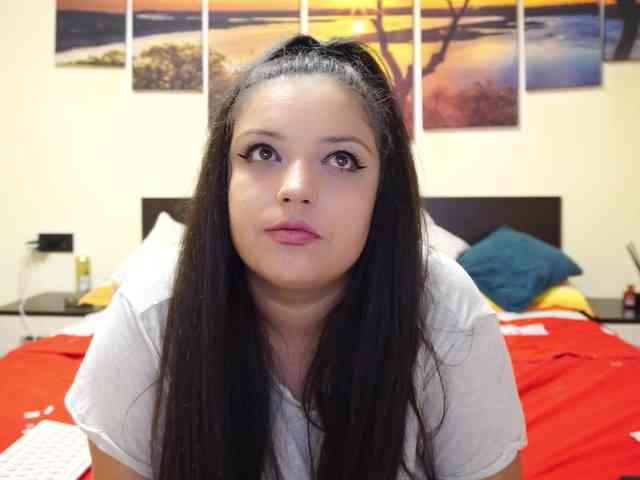 adellineee webcam