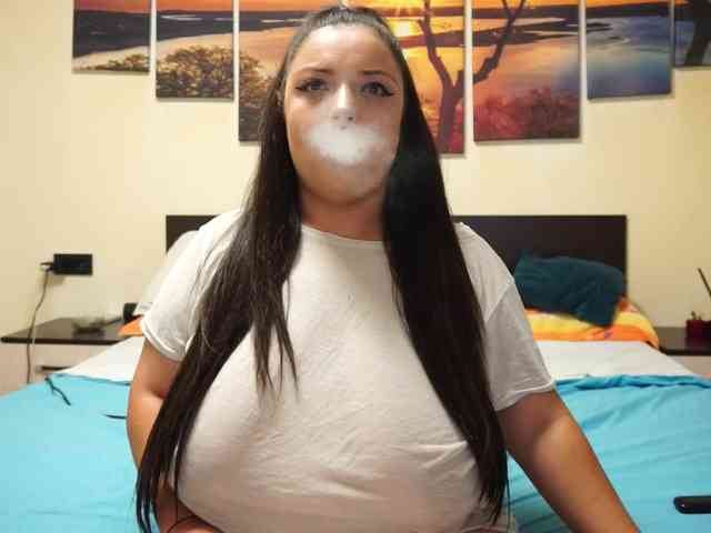 adellineee webcam