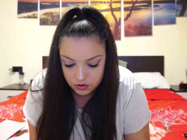 adellineee webcam