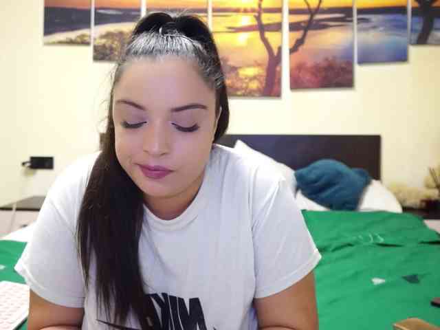 adellineee webcam