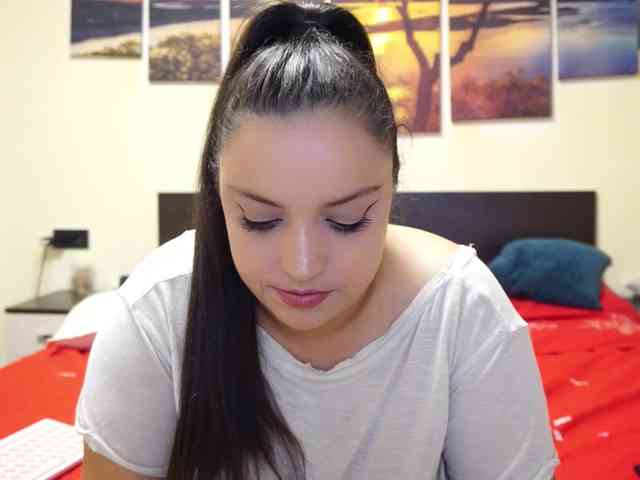 adellineee webcam