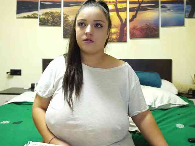 adellineee adellineee