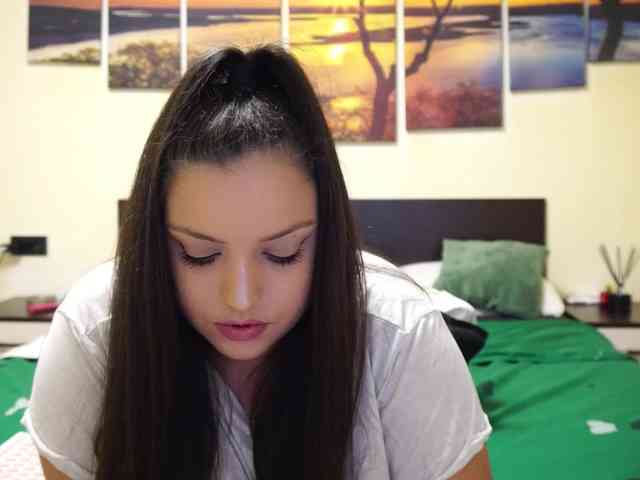 adellineee webcam