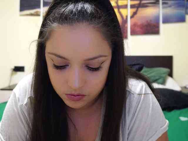 adellineee webcam
