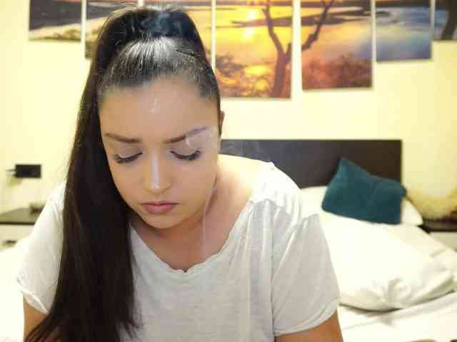 adellineee webcam