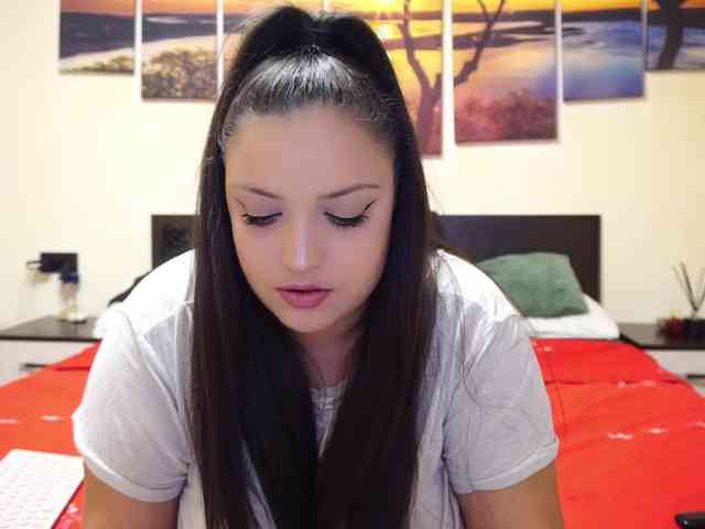 adellineee webcam