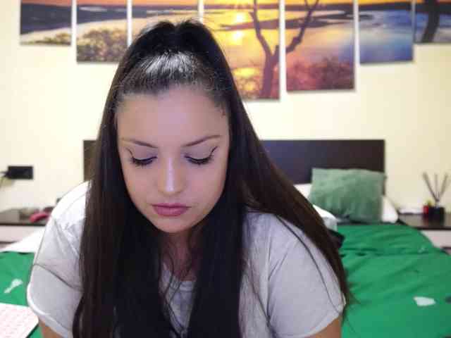 adellineee webcam