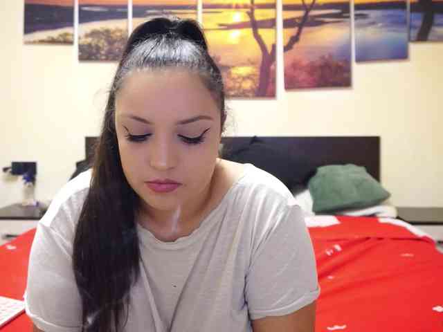adellineee webcam