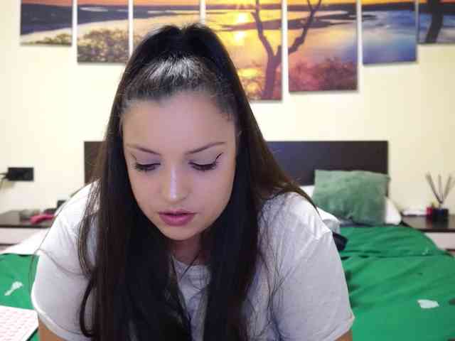 adellineee webcam