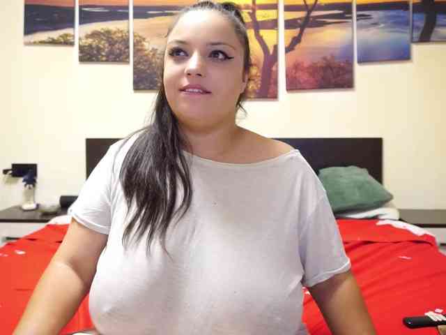 adellineee webcam