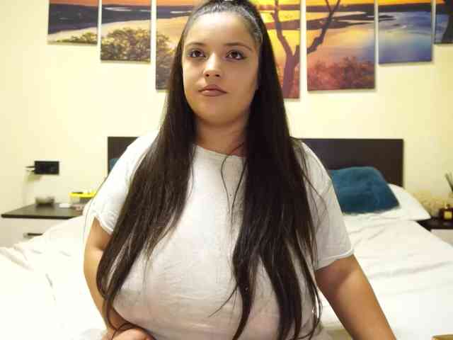 adellineee webcam