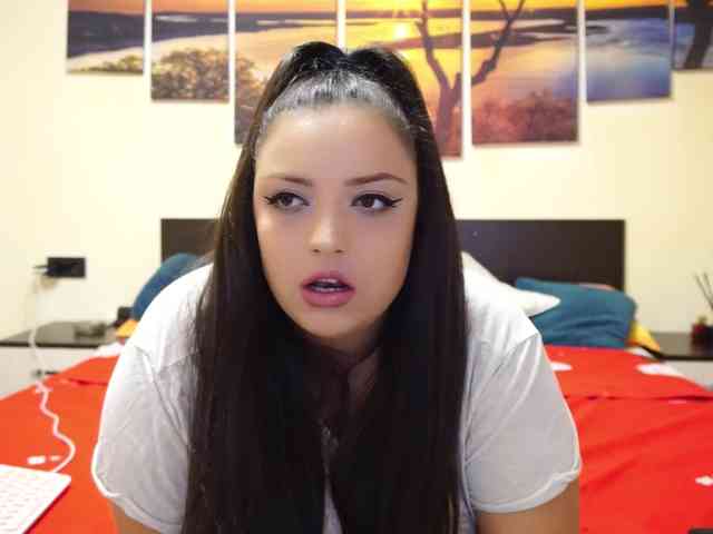 adellineee webcam