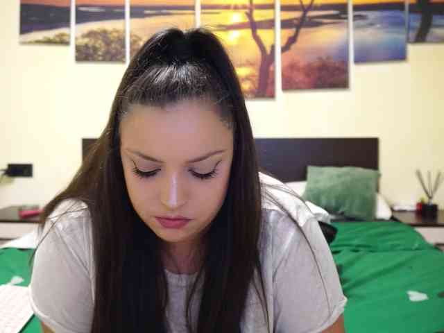 adellineee webcam