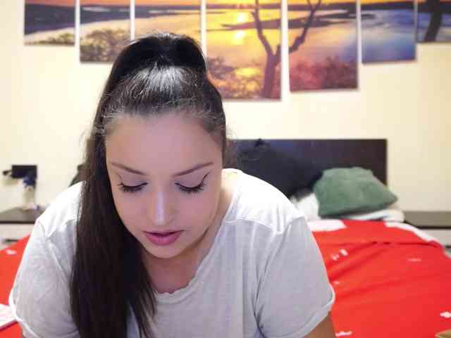 adellineee webcam