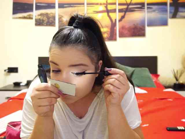 adellineee adellineee