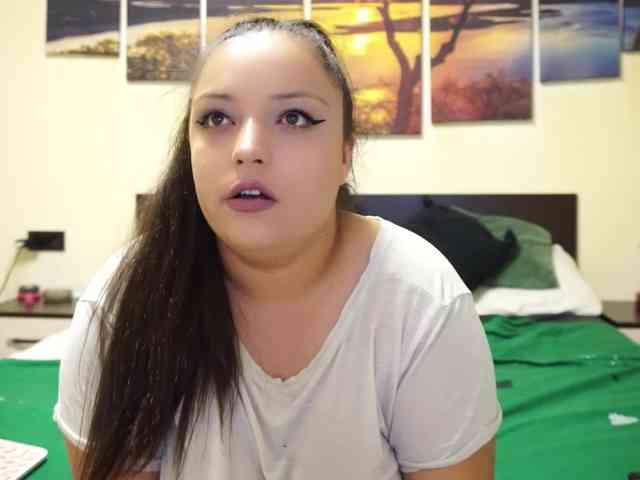 adellineee webcam