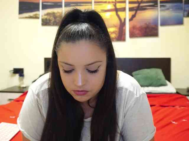 adellineee webcam