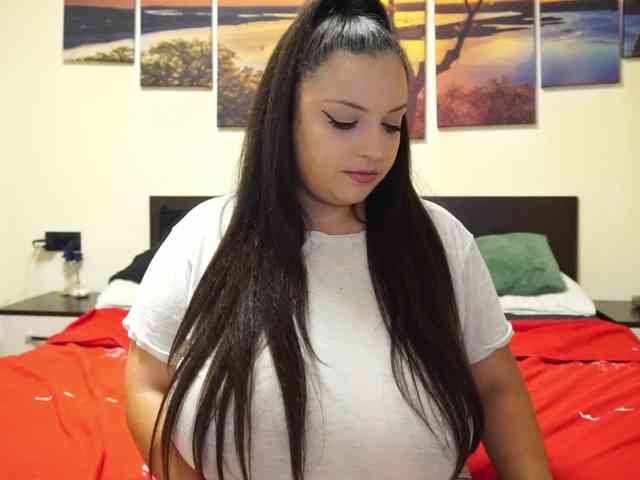 adellineee webcam