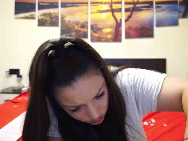 adellineee webcam