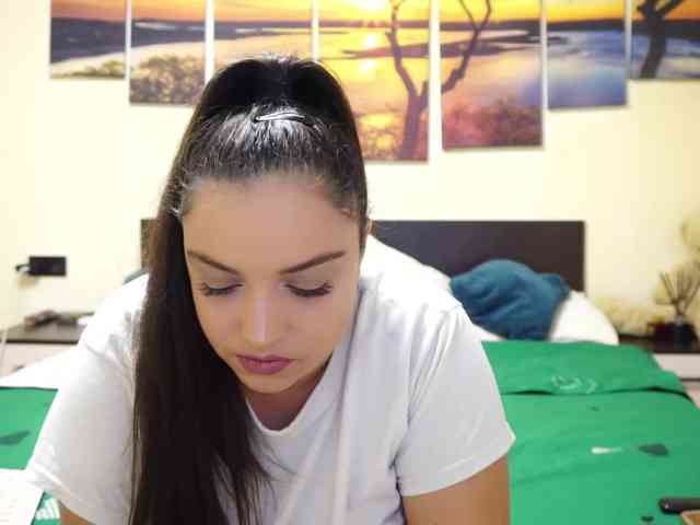 adellineee webcam