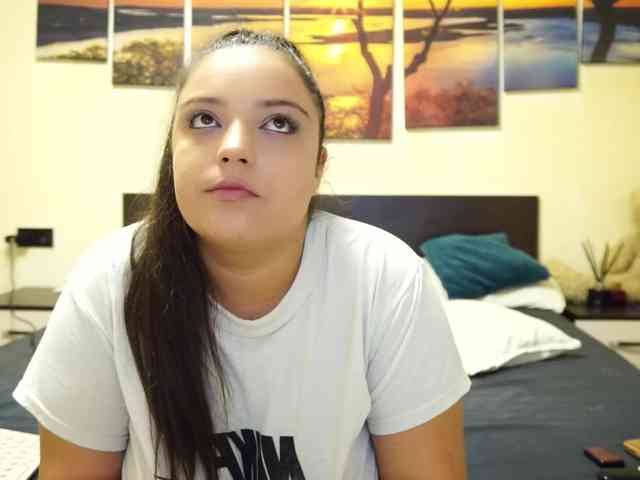 adellineee webcam