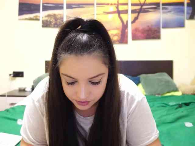 adellineee adellineee