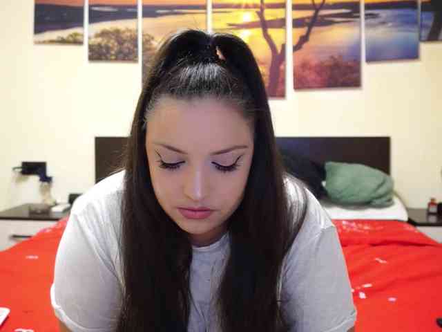 adellineee webcam