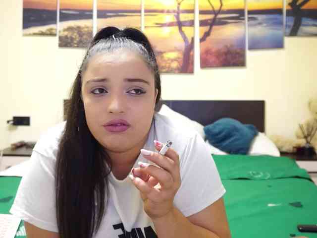 adellineee webcam