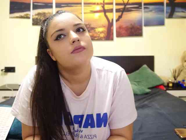 adellineee adellineee