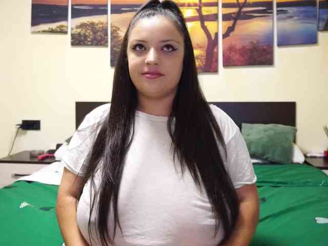 adellineee webcam