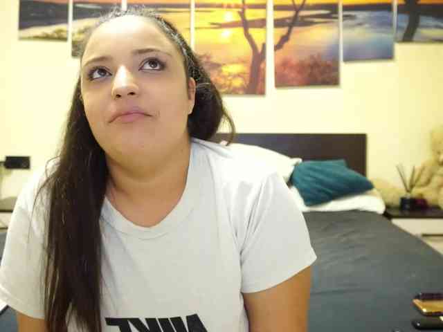 adellineee webcam