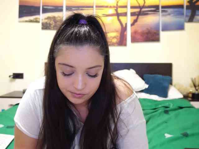adellineee webcam