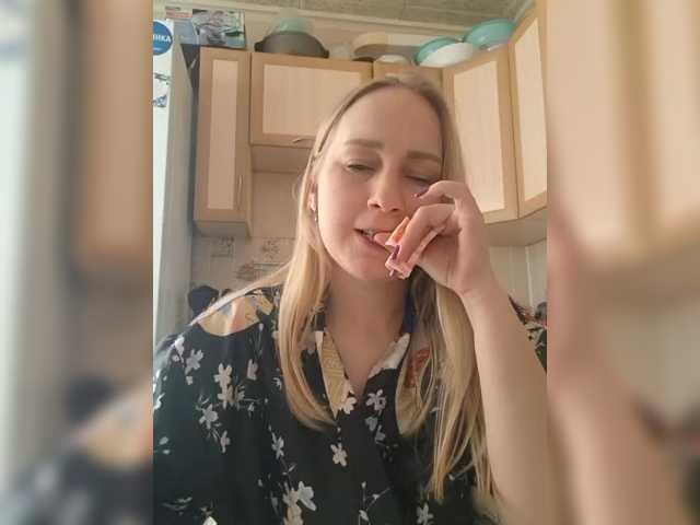 Sladkie002's BongaCams show and profile