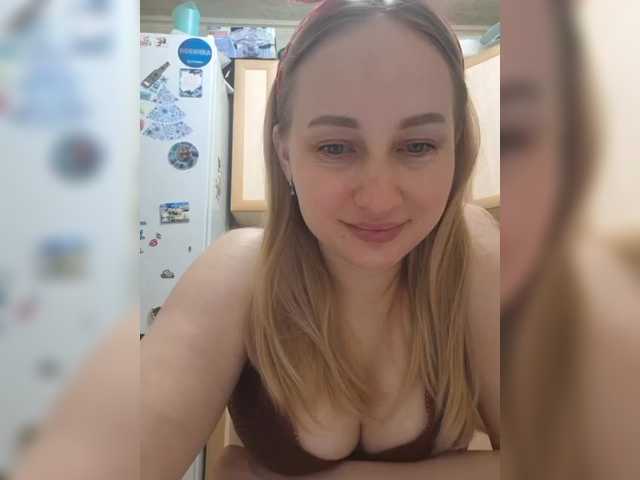 Sladkie002's BongaCams show and profile