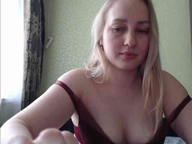 Sladkie002 webcam