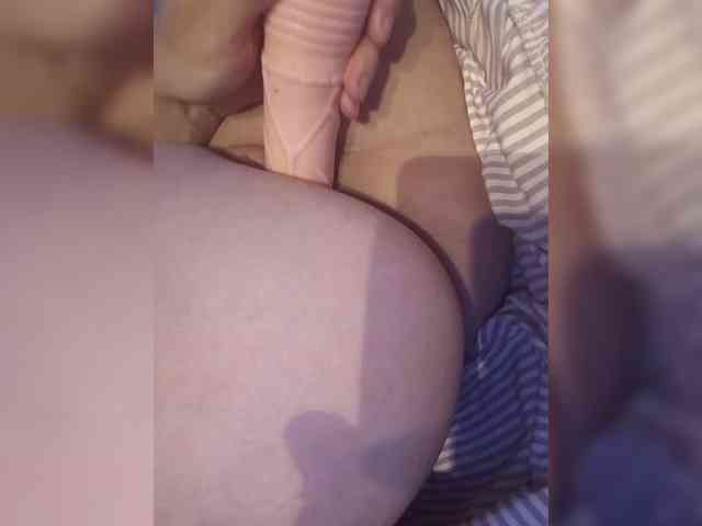 ladywet webcam