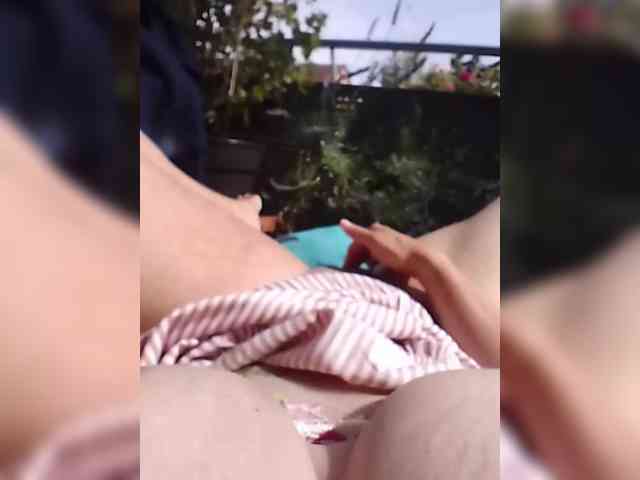 ladywet webcam
