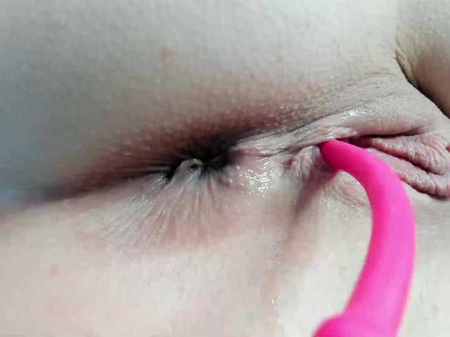 pevicha's BongaCams show and profile