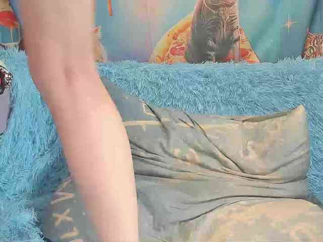 KOTENOCHEK27 webcam
