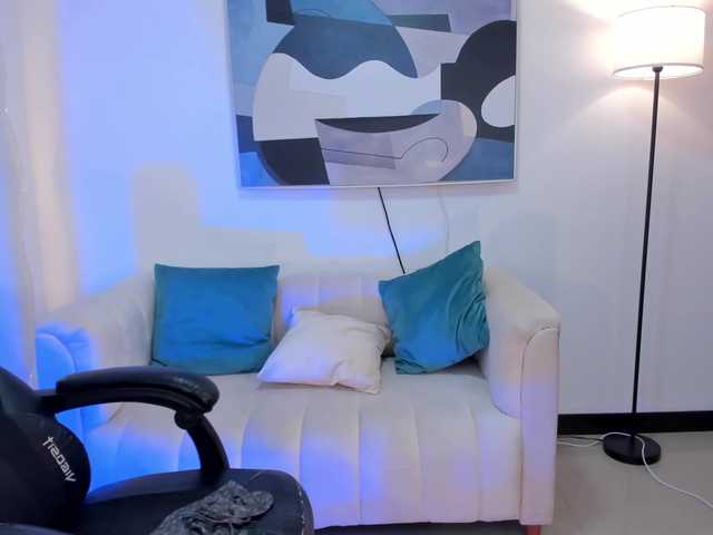 saraparkerr's BongaCams show and profile