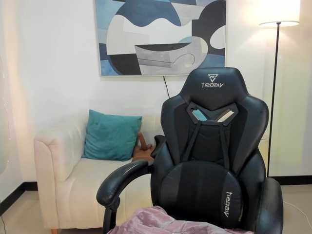 saraparkerr's BongaCams show and profile