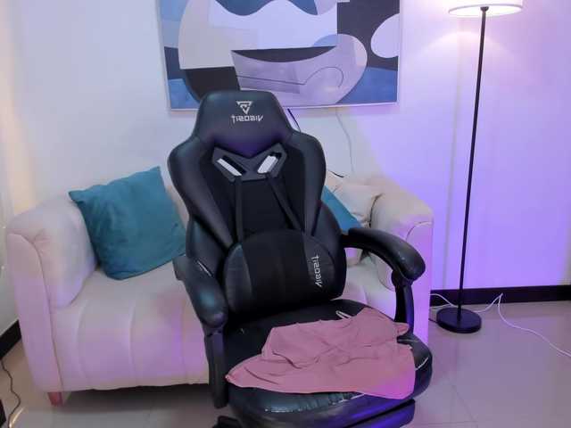 saraparkerr's BongaCams show and profile