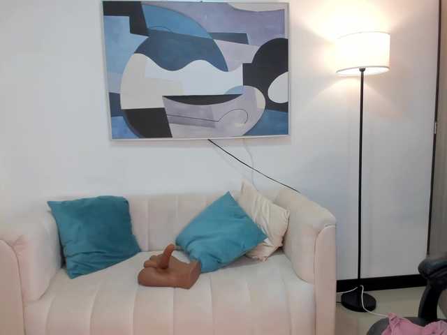 saraparkerr's BongaCams show and profile