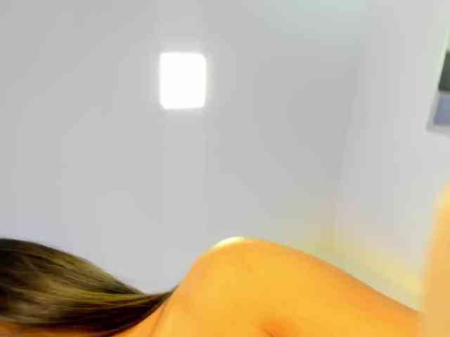 SaraParker webcam