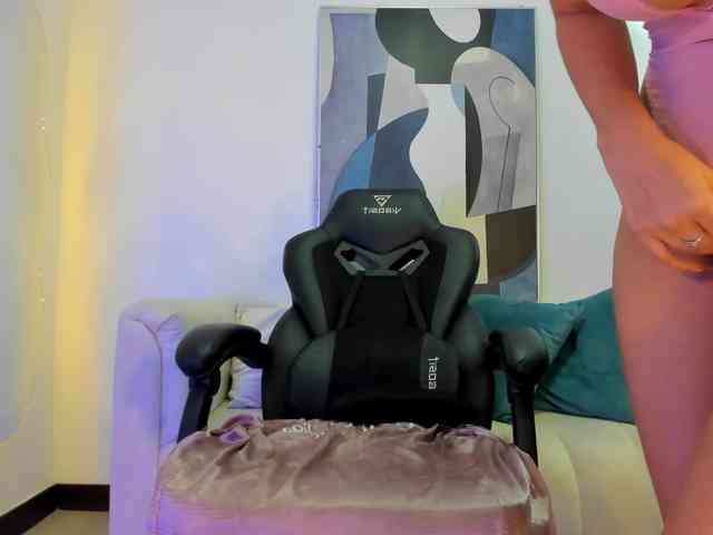 SaraParker webcam