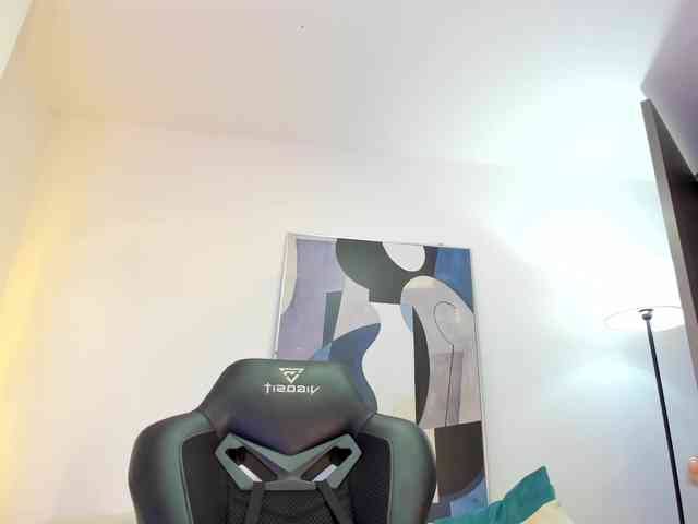 SaraParker webcam