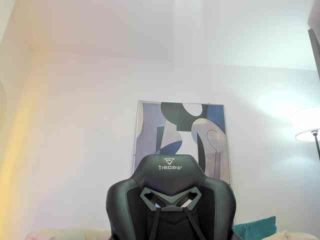 SaraParker webcam
