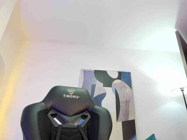 SaraParker webcam