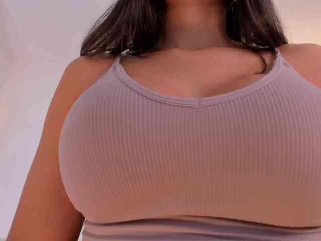 SaraParker webcam
