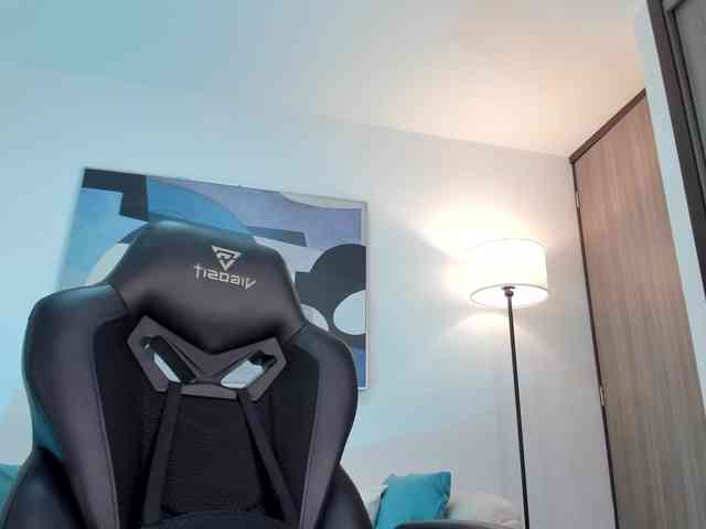 SaraParker webcam